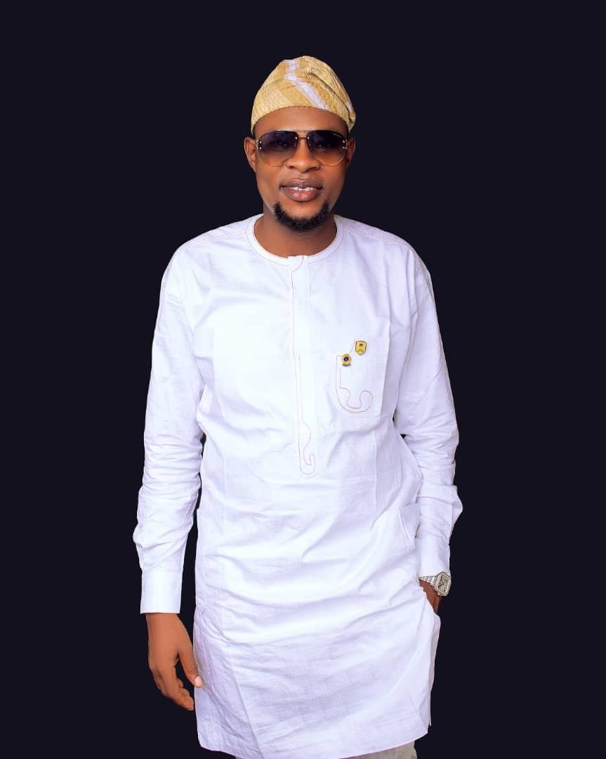 Lion Ahmed Ajayi, Guiding Lion